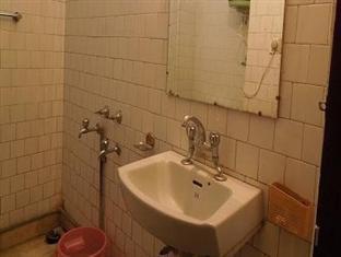 Hotel Charlene Mussoorie Eksteriør billede